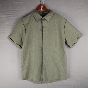 New Men's Short Sleeve Folded Cuff Woven Tech Shirt Green Small Size Summer Fall